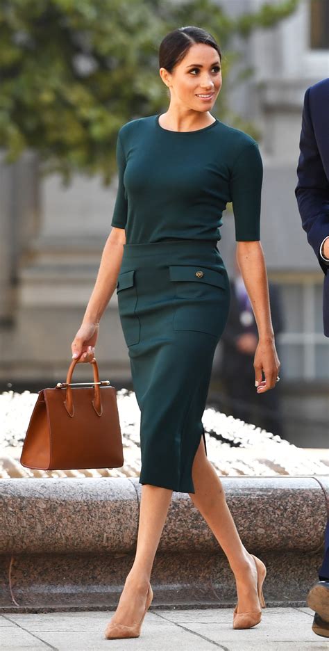 meghan markle outfits